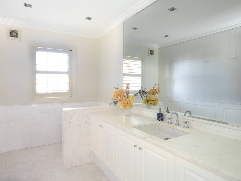 1 Hillside Avenue, Vaucluse NSW 2030