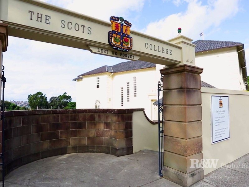 37 Drumalbyn Road, Bellevue Hill NSW 2023