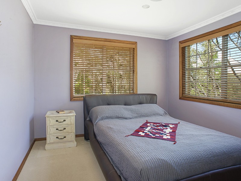 2 Yanko Avenue, Wentworth Falls NSW 2782