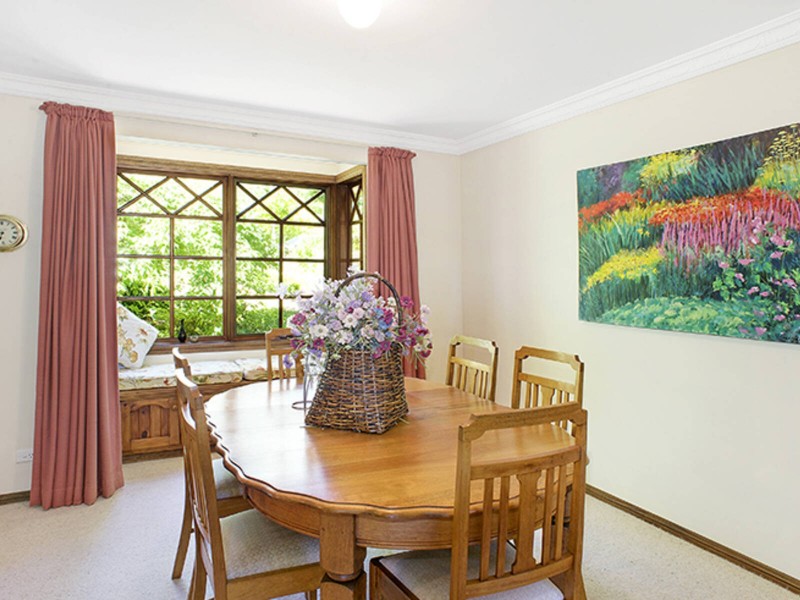 10 Murray Avenue, Wentworth Falls NSW 2782