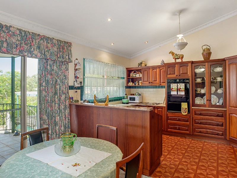 27 Queen Elizabeth Drive, Wentworth Falls NSW 2782
