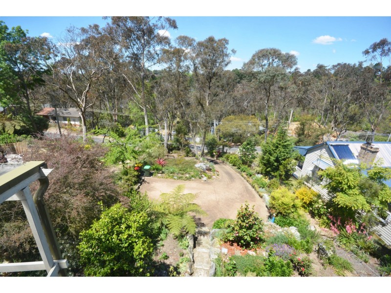 24 Strathearn Road, Leura NSW 2780