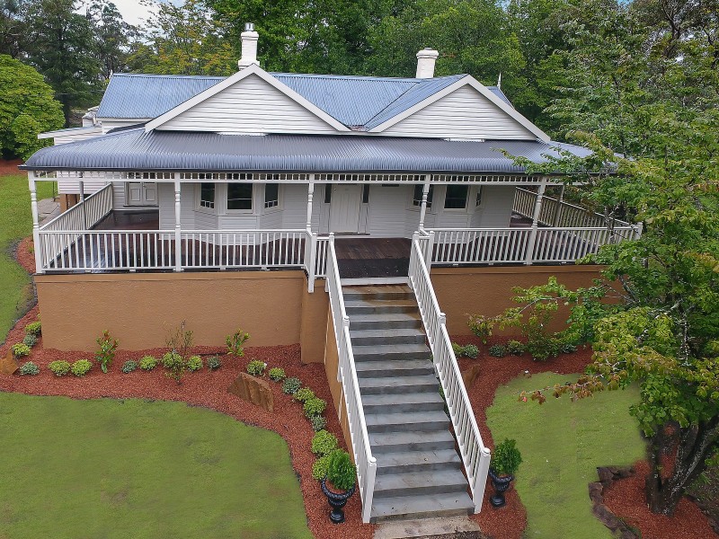 15 Daintrey Street, Wentworth Falls NSW 2782