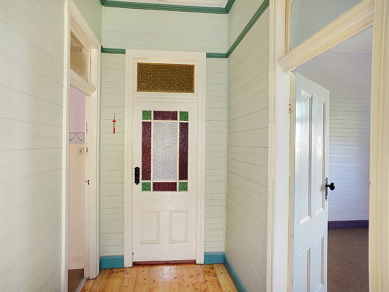 32 Pritchard Street, Wentworth Falls NSW 2782 Richardson & Wrench