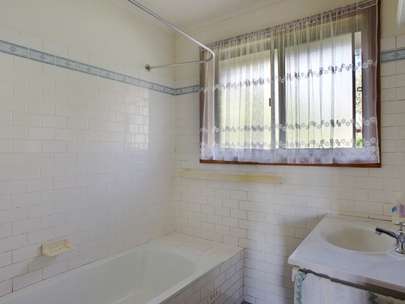 26 Sunnyside Avenue, Wentworth Falls NSW 2782