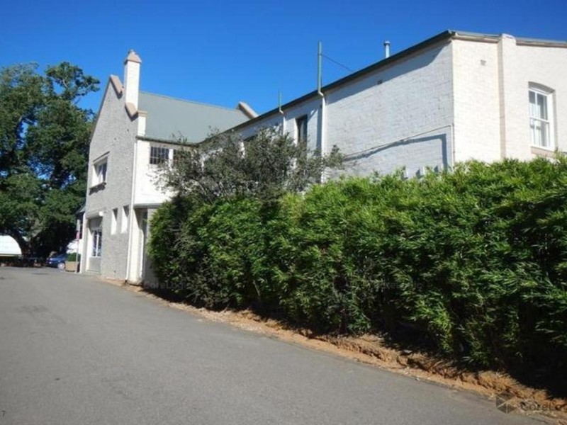 11 Station Street, Wentworth Falls NSW 2782