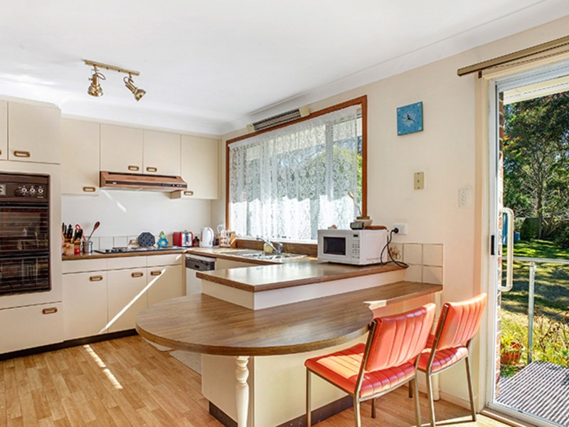 31 Beatty Road, Wentworth Falls NSW 2782