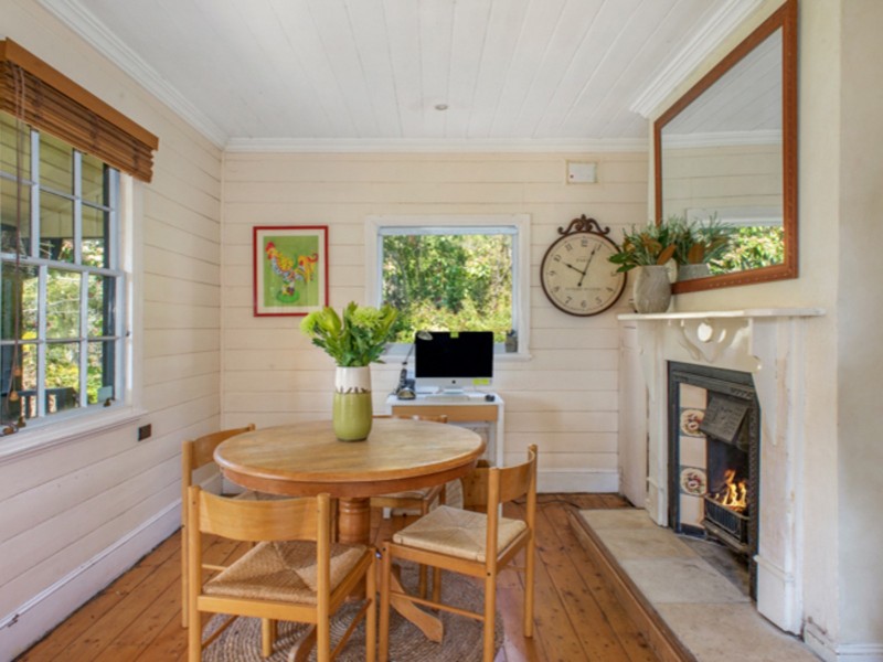 15 Cascade Street, Wentworth Falls NSW 2782