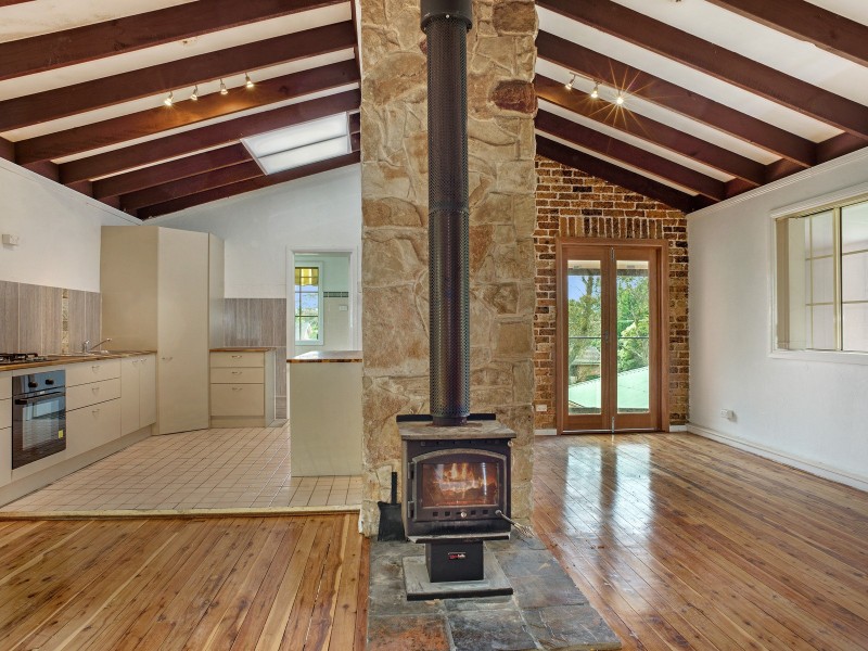 48 Shortland Street, Wentworth Falls NSW 2782