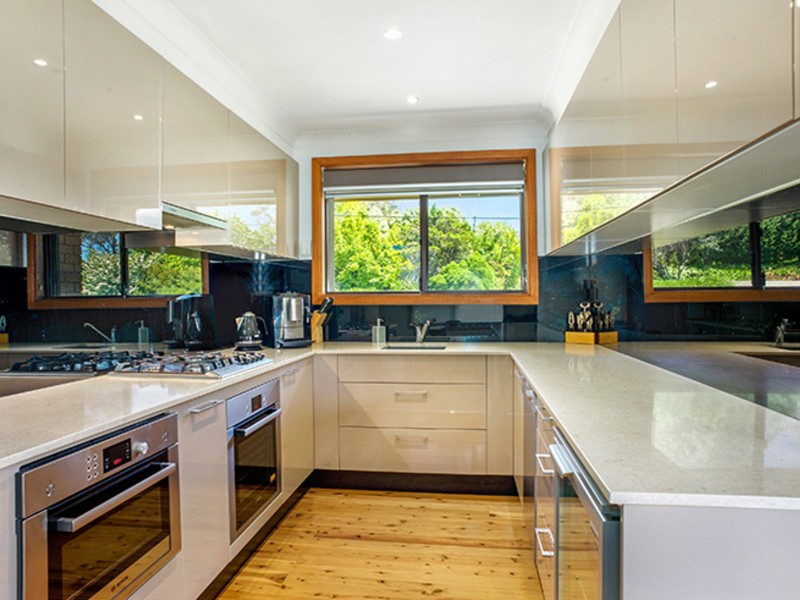 34 Yanko Avenue, Wentworth Falls NSW 2782