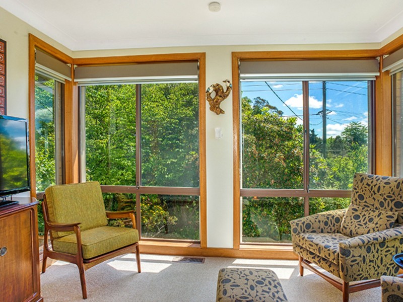 34 Yanko Avenue, Wentworth Falls NSW 2782