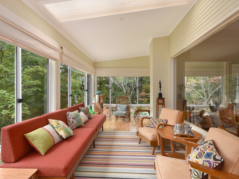 16 Myoori Avenue, Wentworth Falls NSW 2782