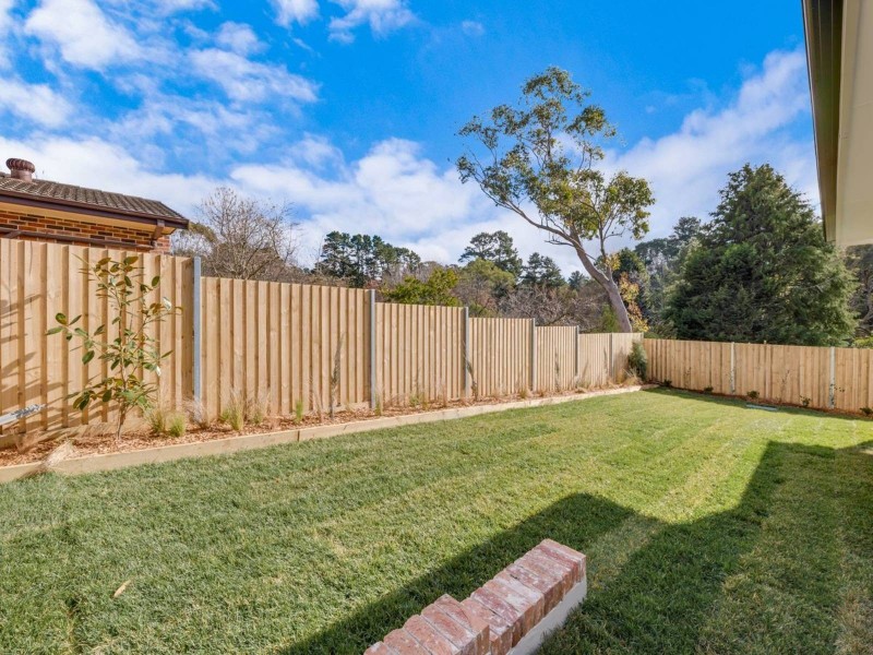 39 & 39A Cascade Street, Wentworth Falls NSW 2782