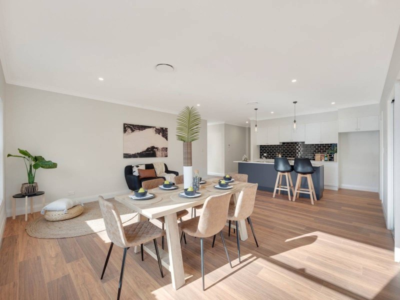 39 & 39A Cascade Street, Wentworth Falls NSW 2782