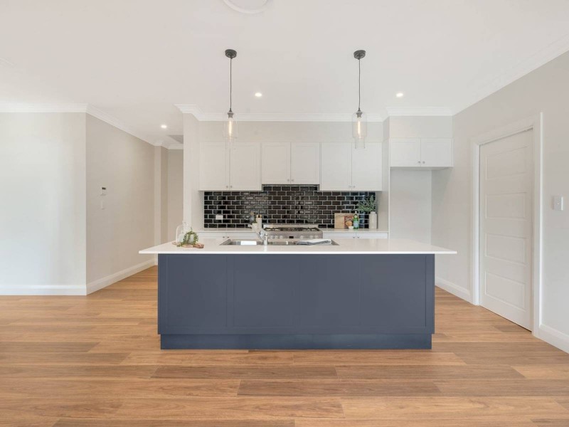 39 & 39A Cascade Street, Wentworth Falls NSW 2782