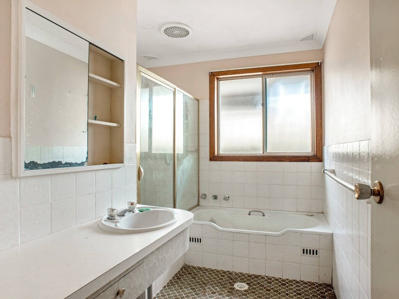 144 Tableland Road, Wentworth Falls NSW 2782