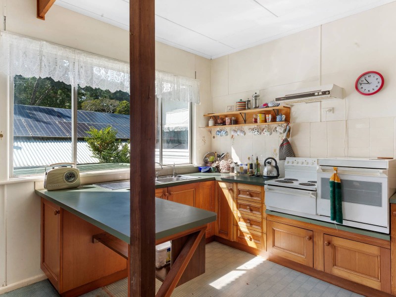 27 Toulon Avenue, Wentworth Falls NSW 2782