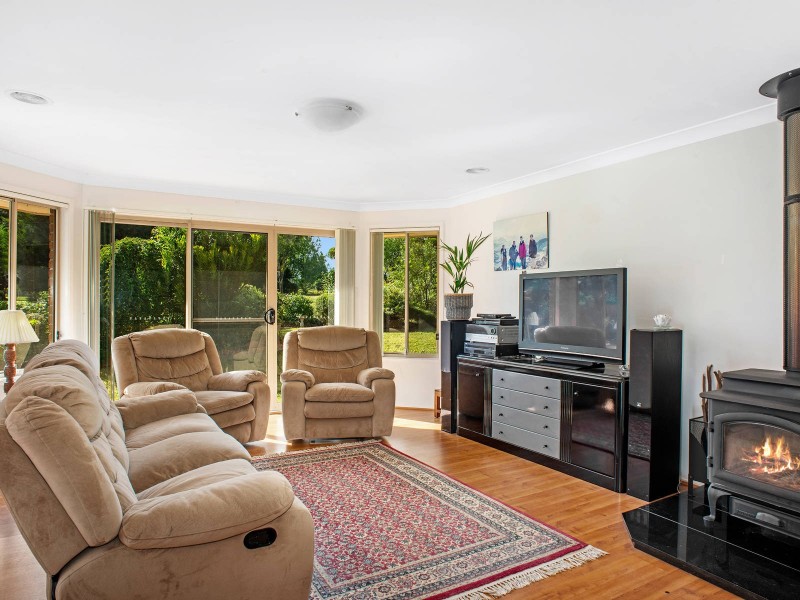 66 Darwin Avenue, Wentworth Falls NSW 2782