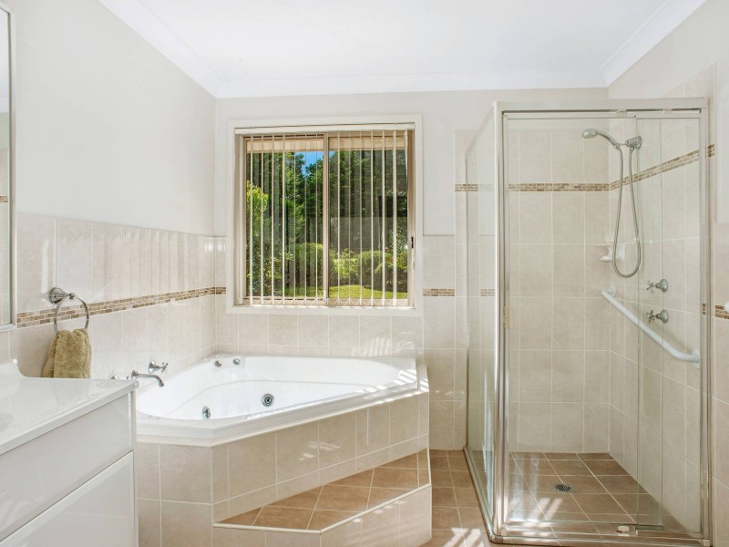 66 Darwin Avenue, Wentworth Falls NSW 2782