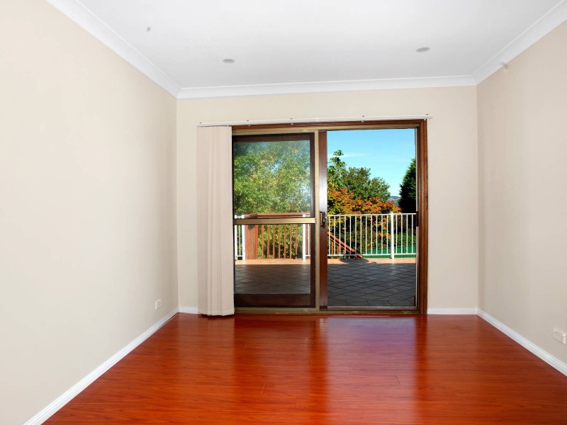 3 Maple Grove, Wentworth Falls NSW 2782