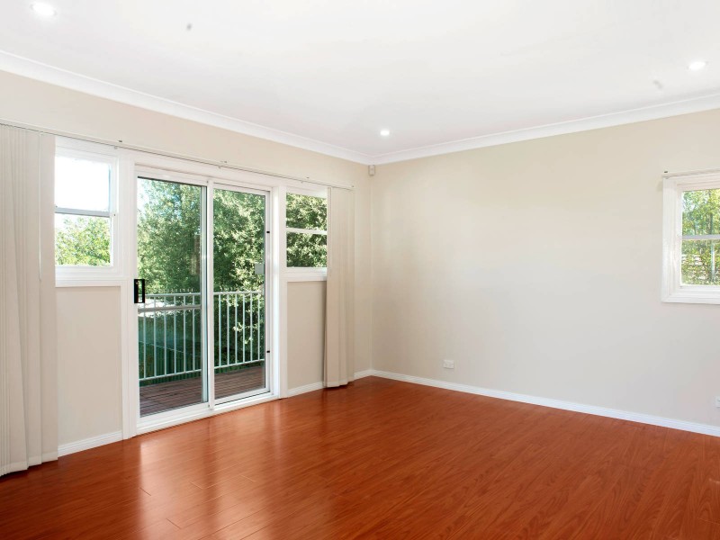 3 Maple Grove, Wentworth Falls NSW 2782