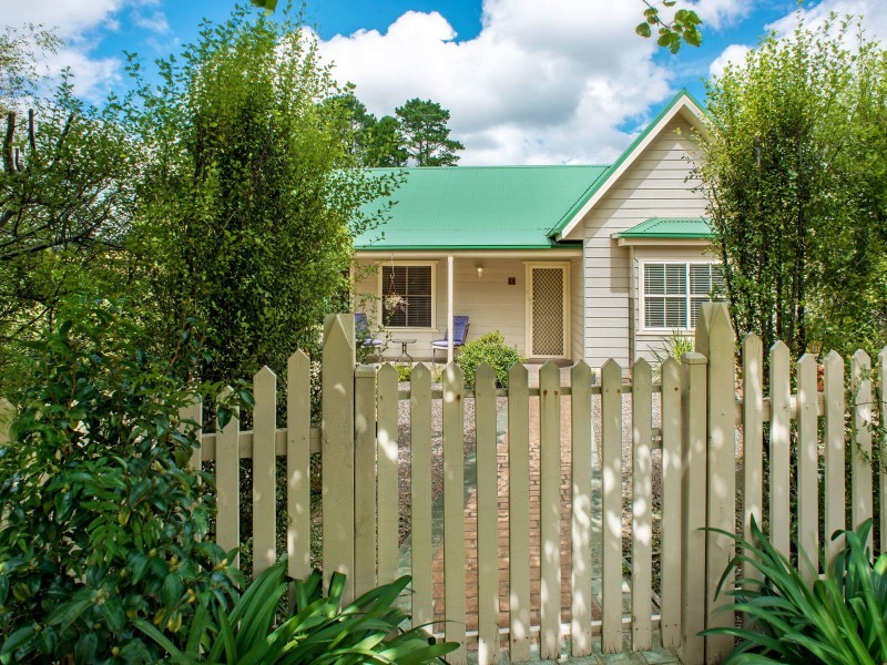 1/11 Cale Lane, Wentworth Falls NSW 2782