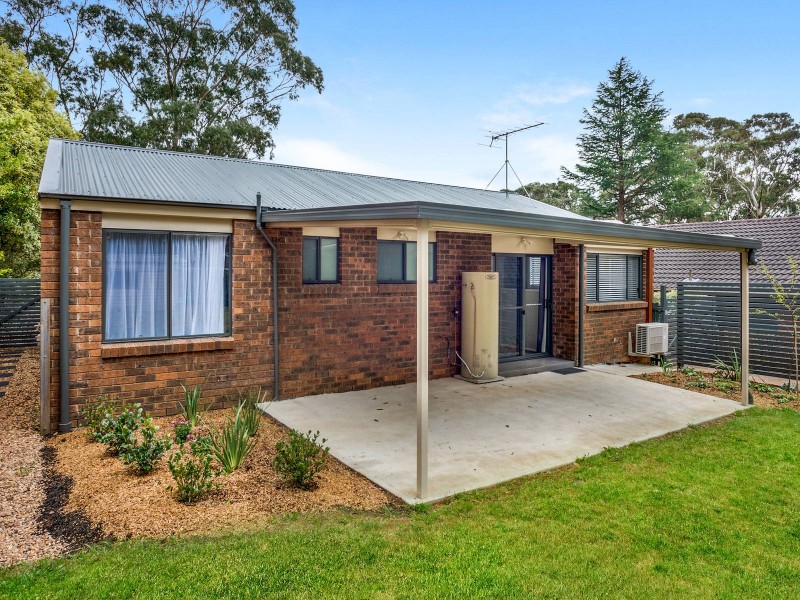 7 Canberra Street, Wentworth Falls NSW 2782