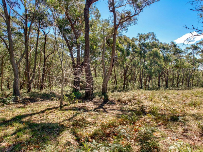 9-11 Walmer Crescent, Wentworth Falls NSW 2782