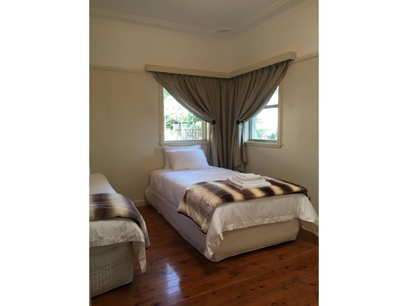 B/31 Nelson Avenue, Wentworth Falls NSW 2782