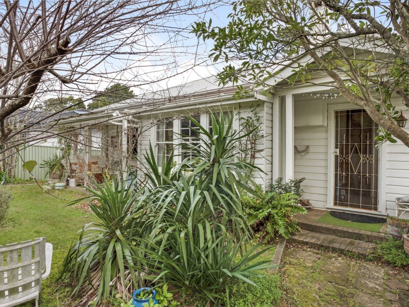 84 Blaxland Road, Wentworth Falls NSW 2782