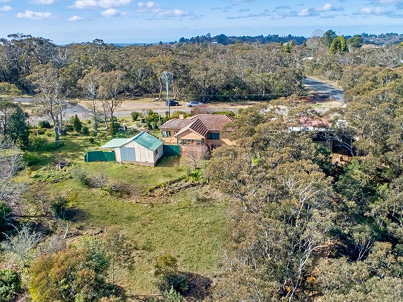 45 Valley Road, Wentworth Falls NSW 2782