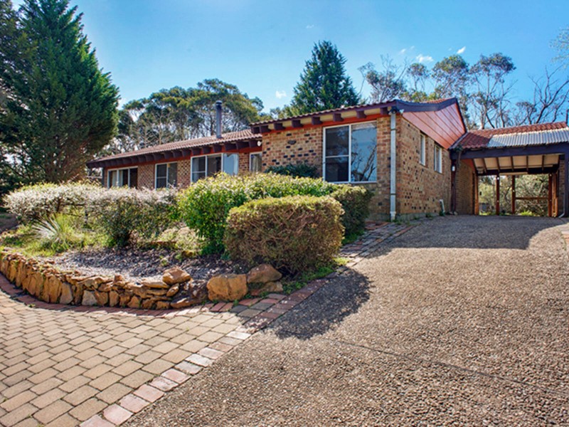 70-71 Bate Street, Wentworth Falls NSW 2782
