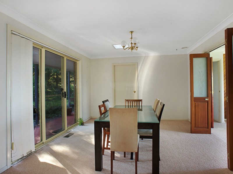 77 Bate Street, Wentworth Falls NSW 2782