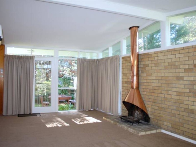 6 BELLEVUE ROAD, Wentworth Falls NSW 2782