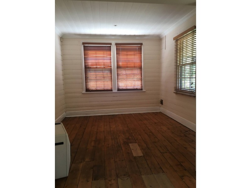 15 CASCADE STREET, Wentworth Falls NSW 2782