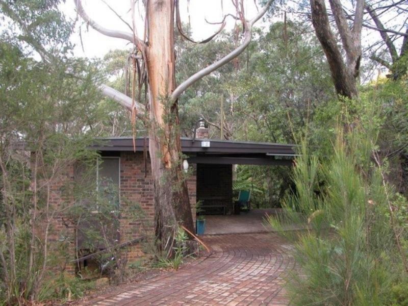 23 Edward Parade, Wentworth Falls NSW 2782