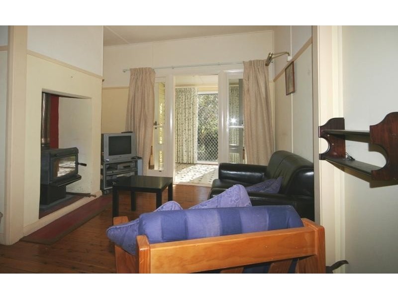 73 Railway Ave, Bundanoon NSW 2578