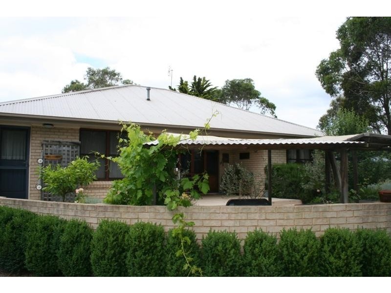 37 Bromhall Rd, Bundanoon NSW 2578