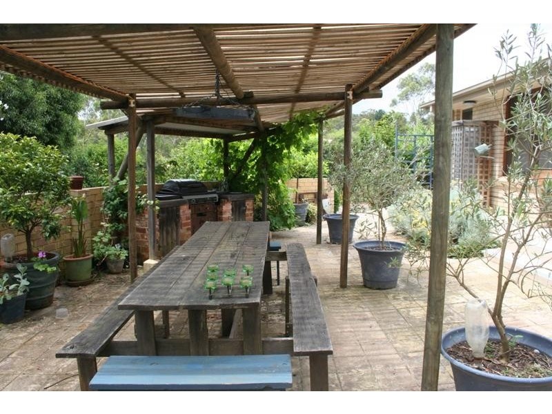 37 Bromhall Rd, Bundanoon NSW 2578