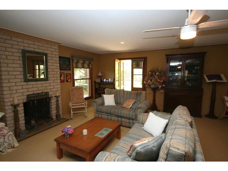 37 Bromhall Rd, Bundanoon NSW 2578