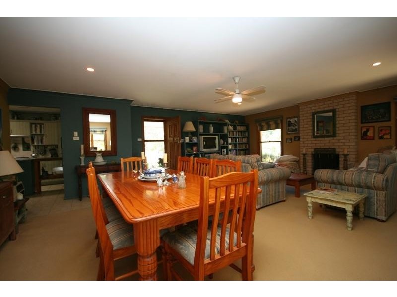 37 Bromhall Rd, Bundanoon NSW 2578