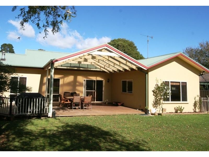 24 William St, Bundanoon NSW 2578