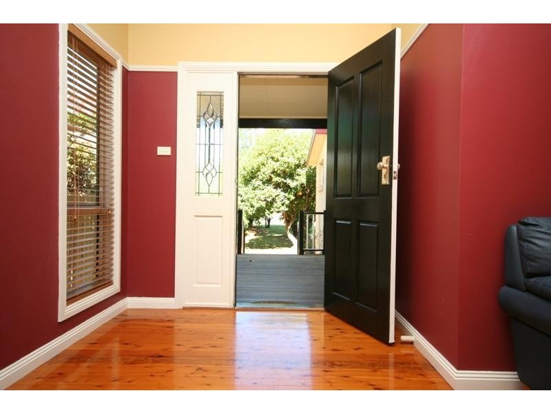 24 William St, Bundanoon NSW 2578
