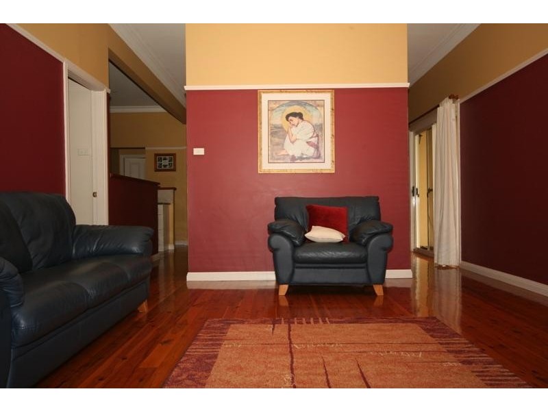 24 William St, Bundanoon NSW 2578