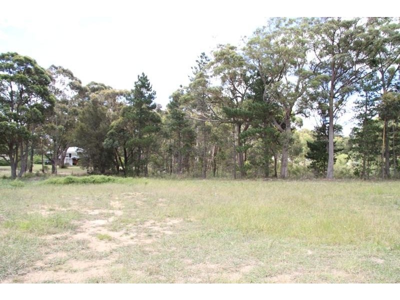 2 Garbutts Rd, Wingello NSW 2579