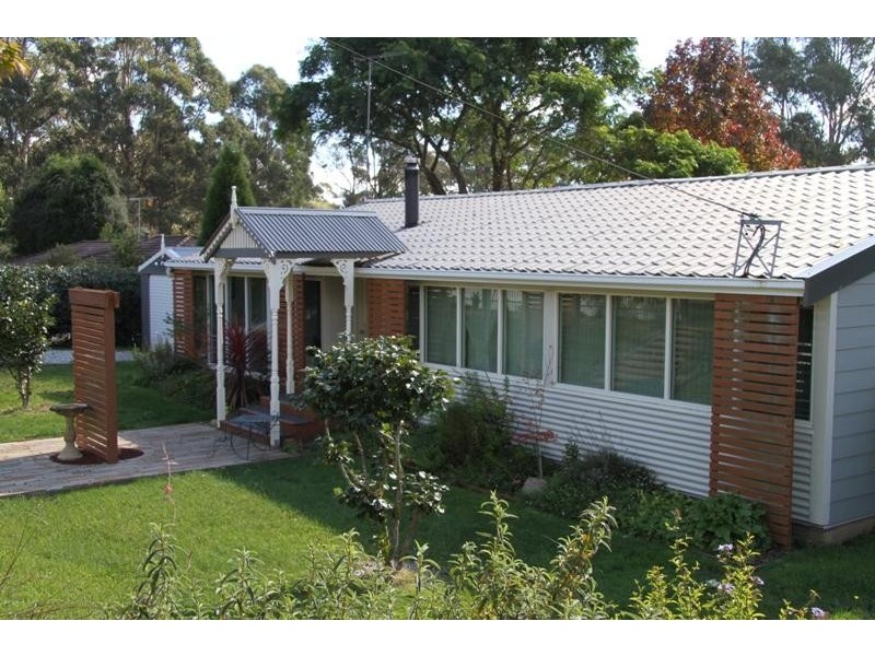 34 Bindar Cres, Bundanoon NSW 2578