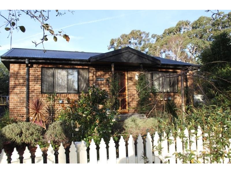 1 Ellsmore Rd, Bundanoon NSW 2578