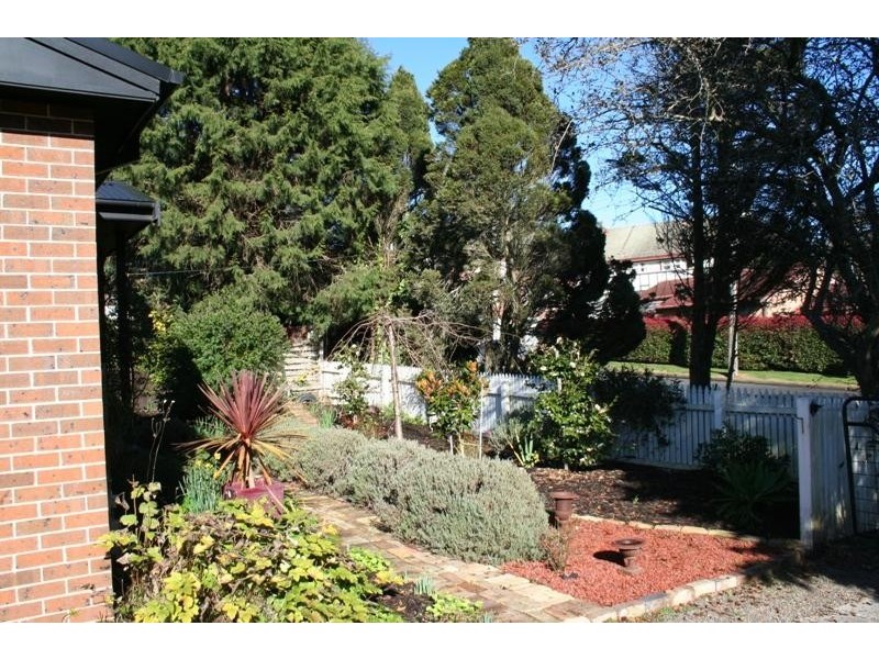 1 Ellsmore Rd, Bundanoon NSW 2578