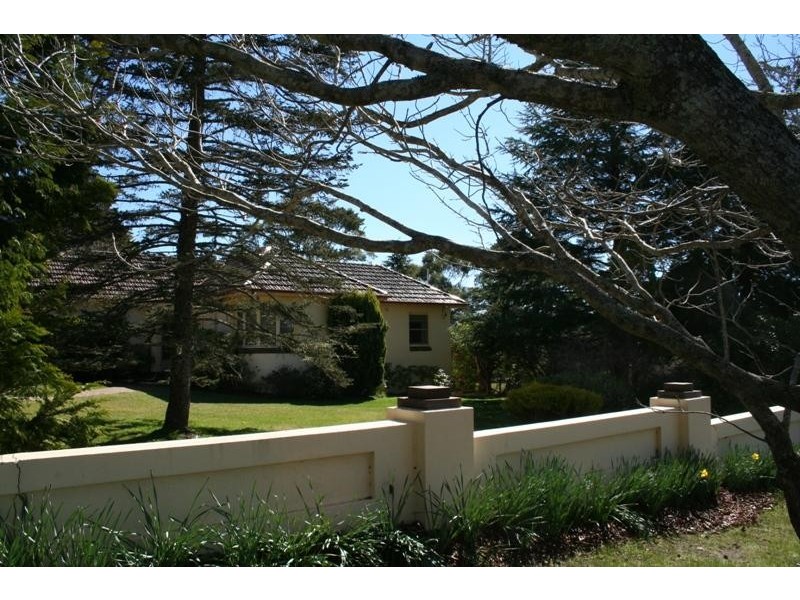 10 Hill St, Bundanoon NSW 2578