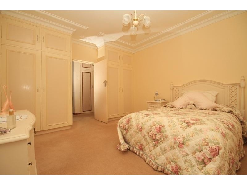 10 Hill St, Bundanoon NSW 2578